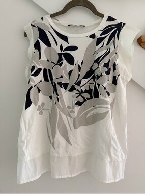 MaxMara White Tank Top with Black and Gray Floral Print